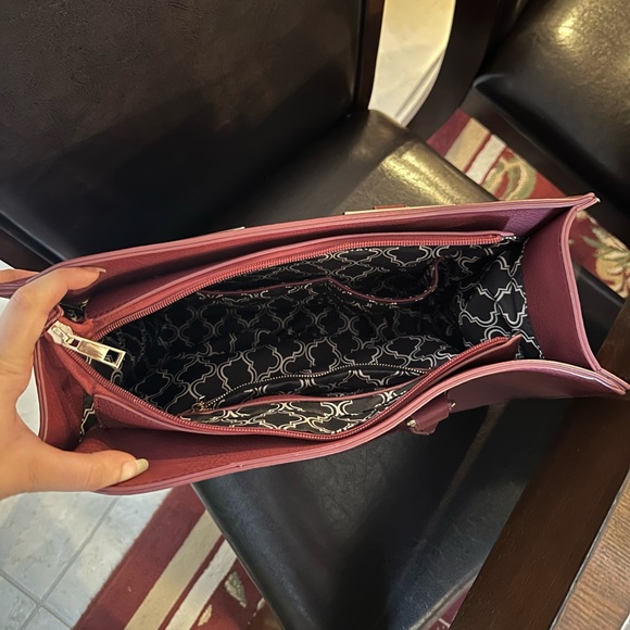 Burgundy Plum Wine Red and Gold Purse - Picture 4 of 5